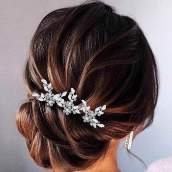 3 Leaf-shaped Hair pin With Rhinestones